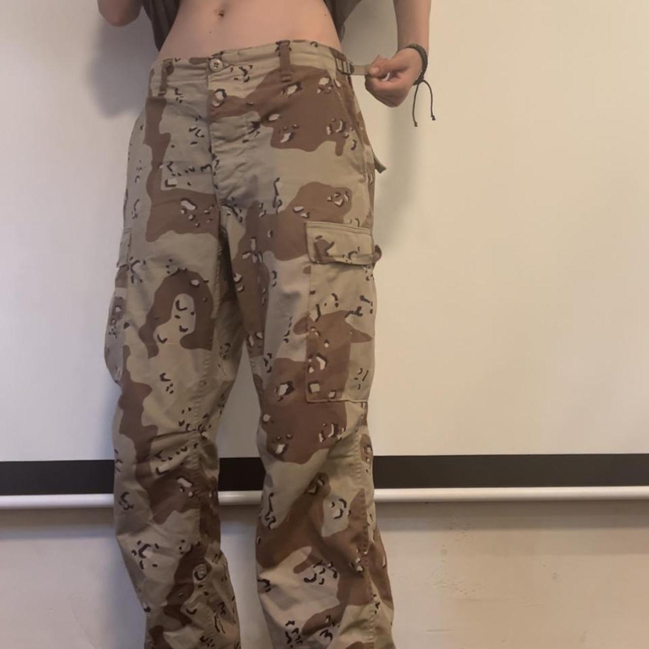 Military surplus cargo on sale pants