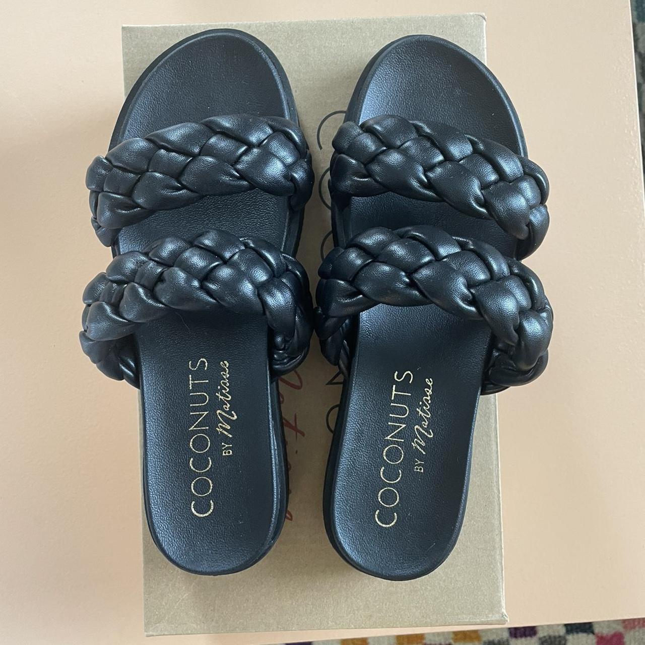 coconuts sandals