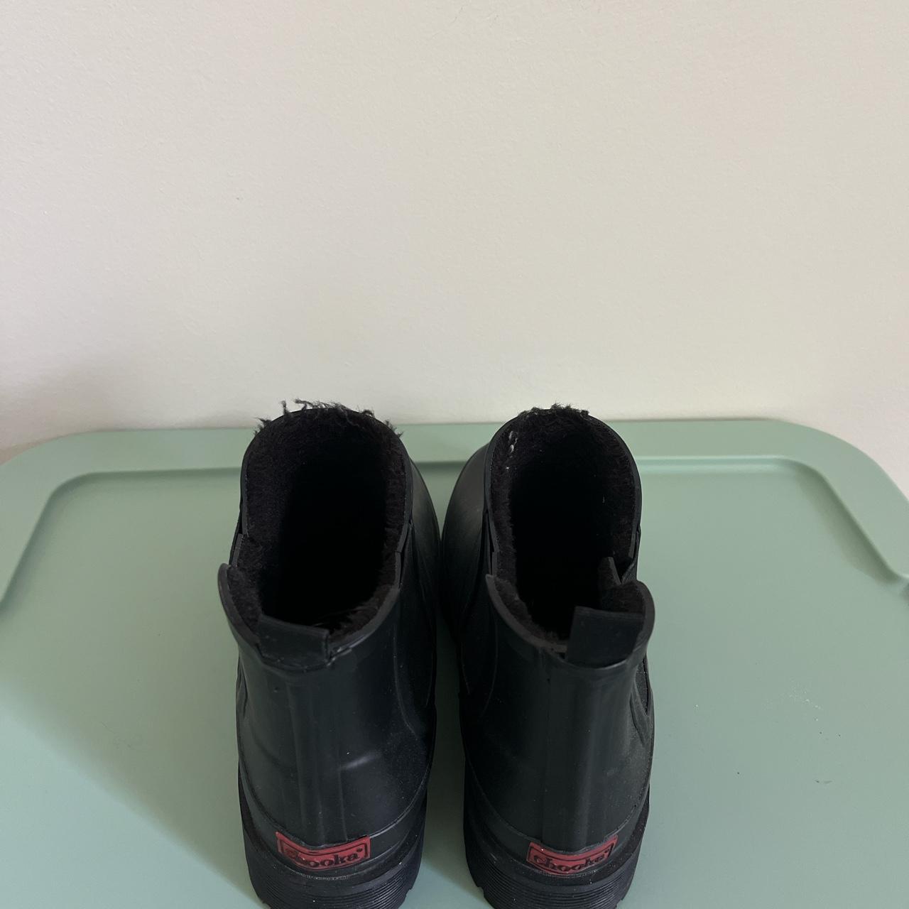 chooka rain boots chelsea