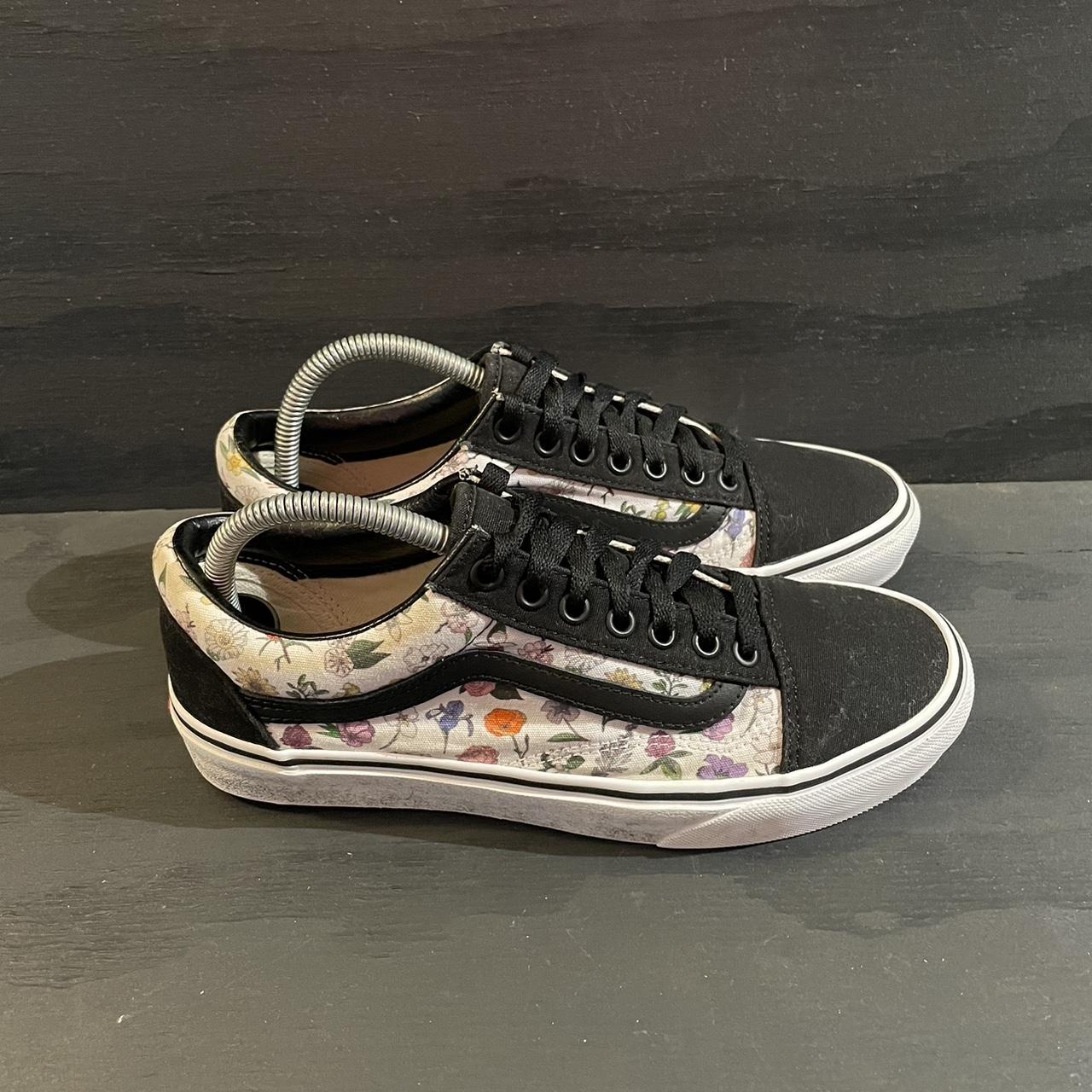 Womens best sale vans flowers