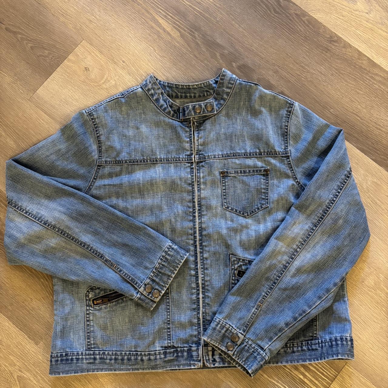 Old Navy Women's Jacket - Blue - One size – Blue denim jacket with a relaxed fit …