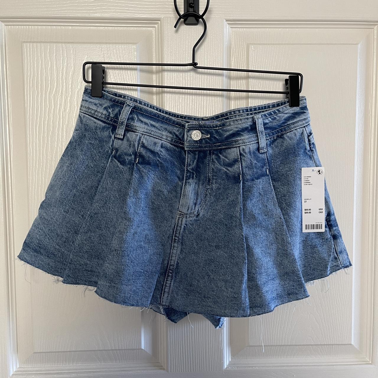 Blue skort. Skirt in the front shorts In the back - Depop