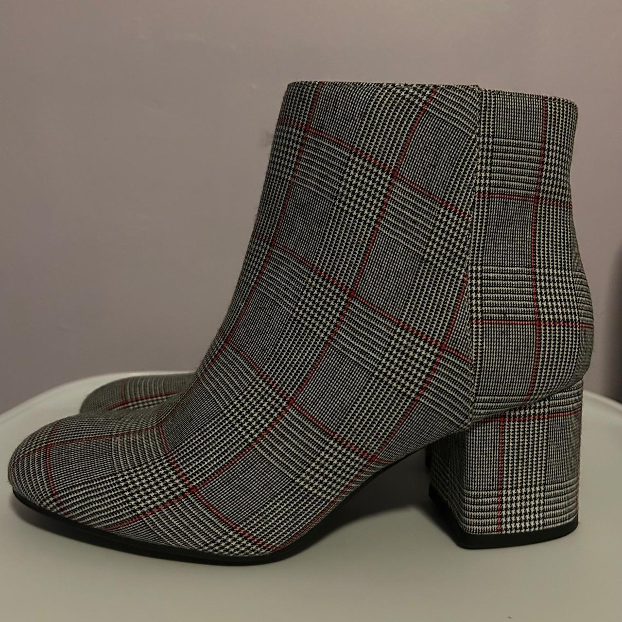 Grey hot sale plaid booties