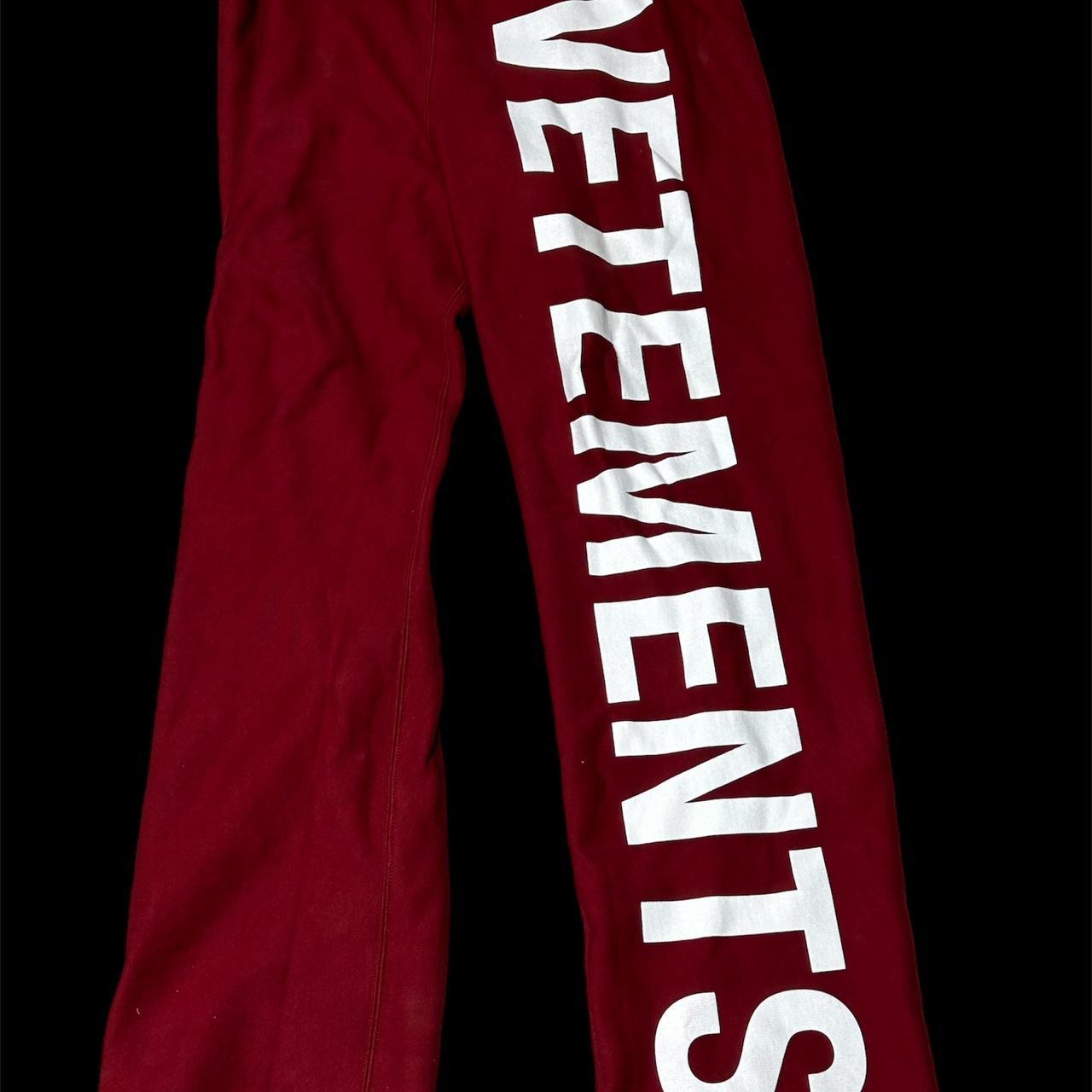 Vetements Bold Sweatpants Femme sizing 29 32... Depop