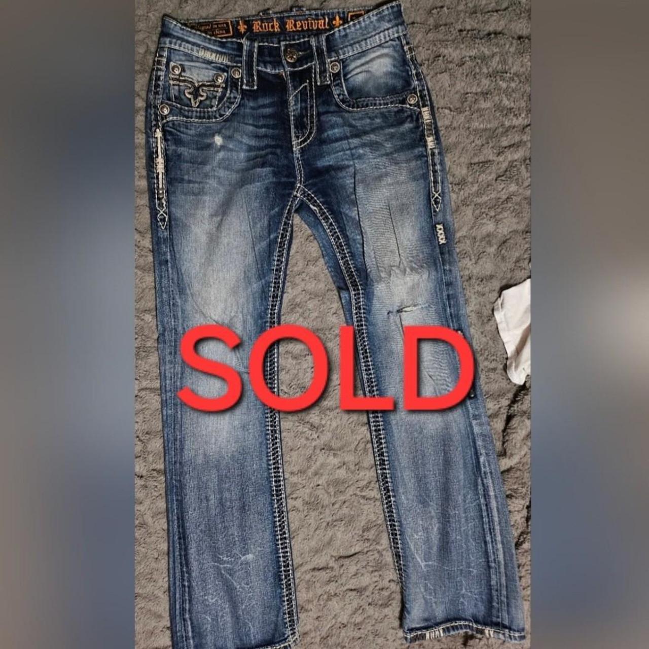 item listed by lillisalou
