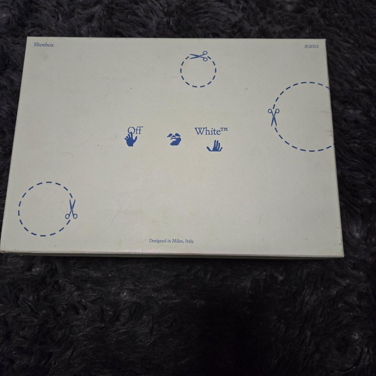 item listed by lillisalou