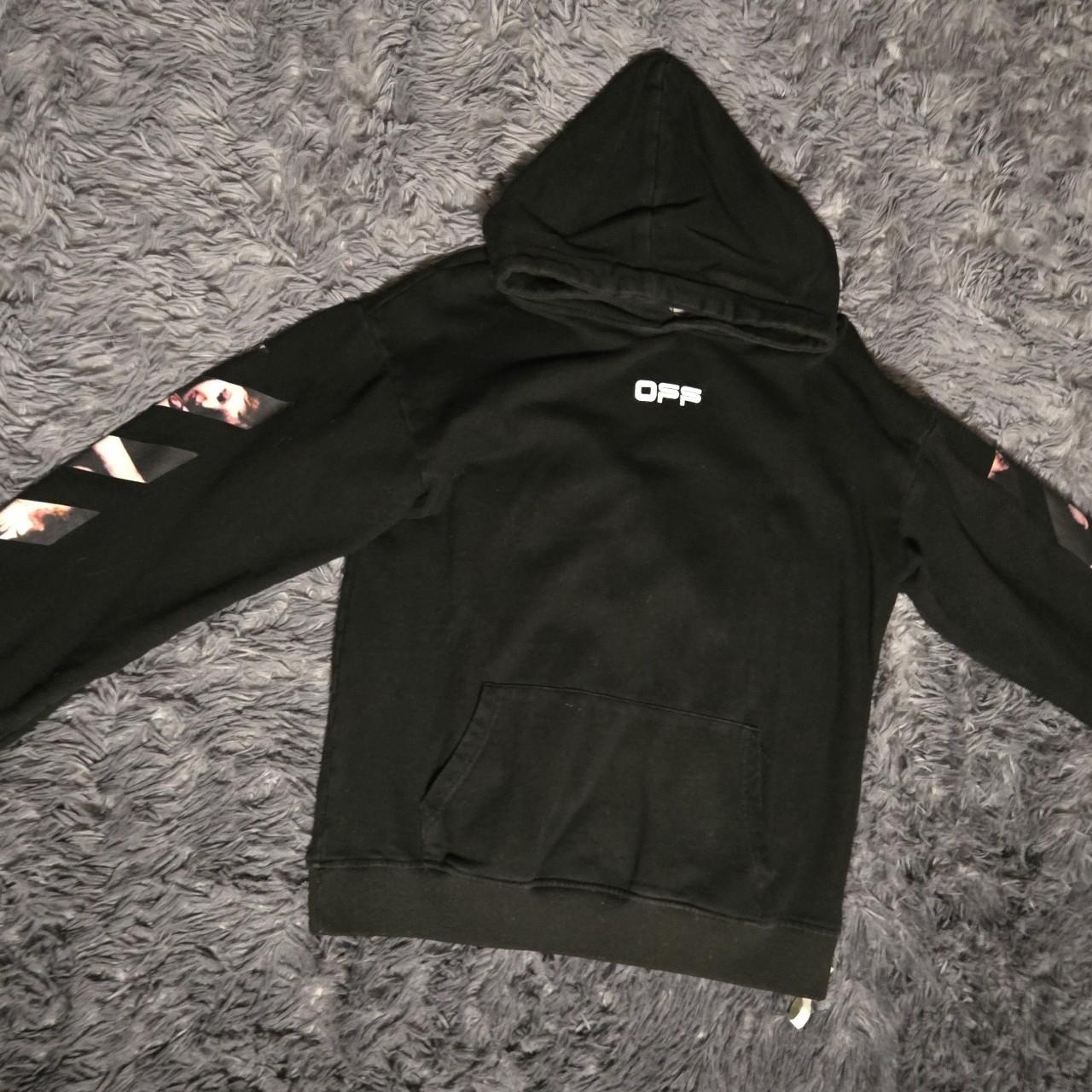 item listed by lillisalou
