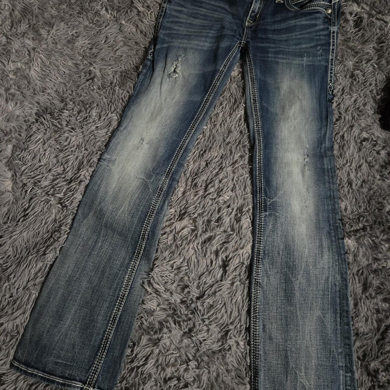item listed by lillisalou