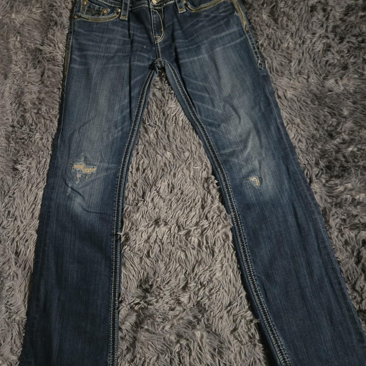 item listed by lillisalou