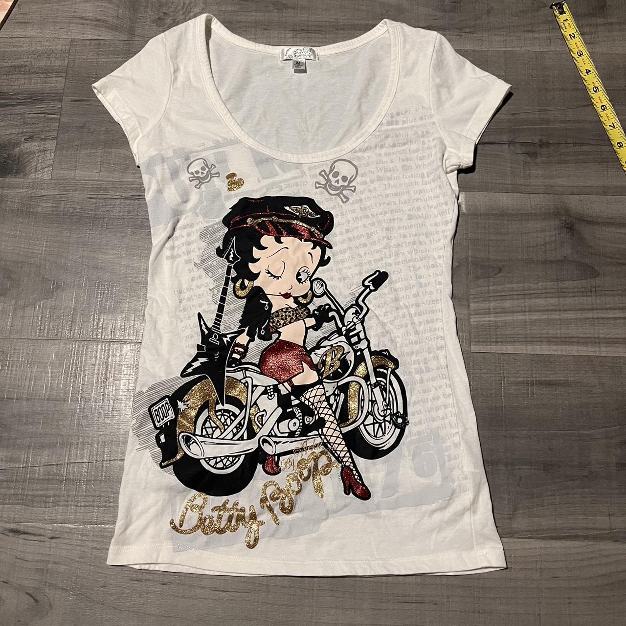 item listed by closetchronicles_
