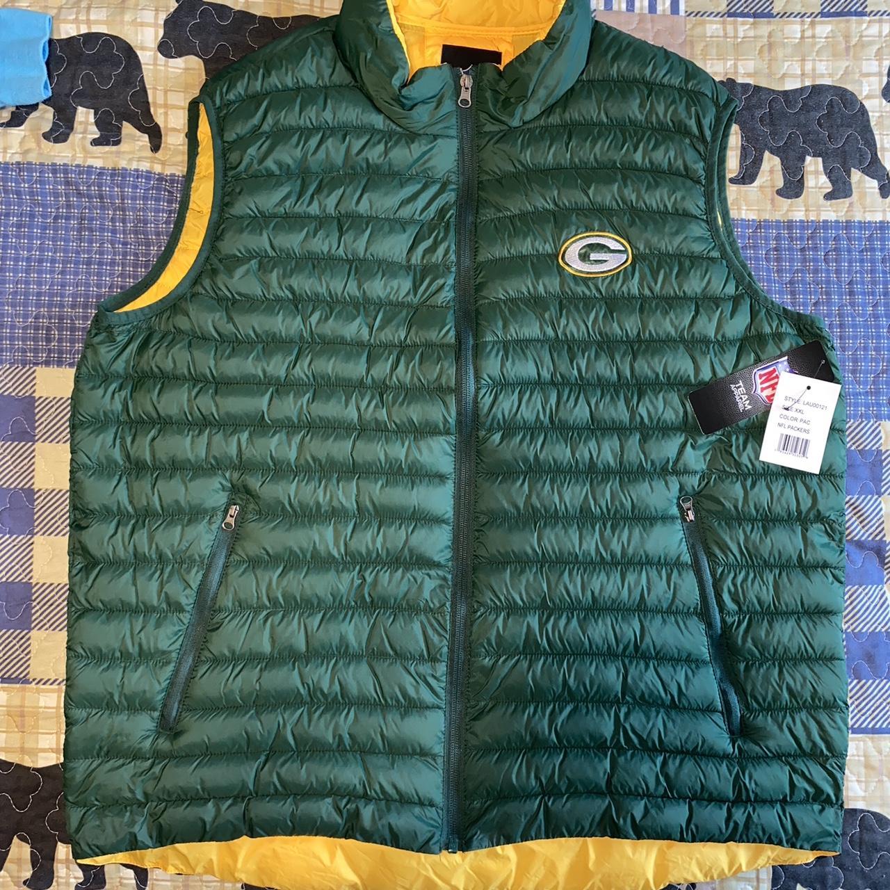 Green Bay Packers NFL Team Apparel Men Quilted - Depop