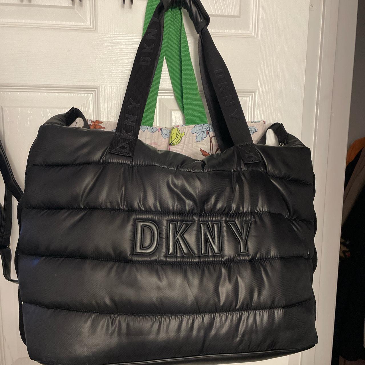 Dkny hotsell duffel bag