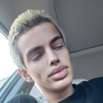 chizzardofoz's profile picture