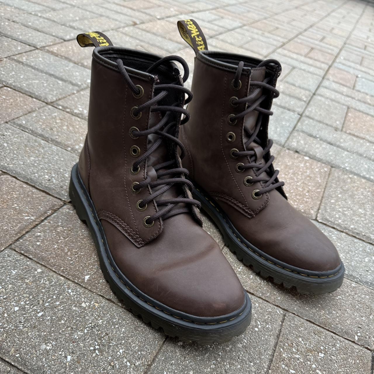 Dr martens outlet awley brown