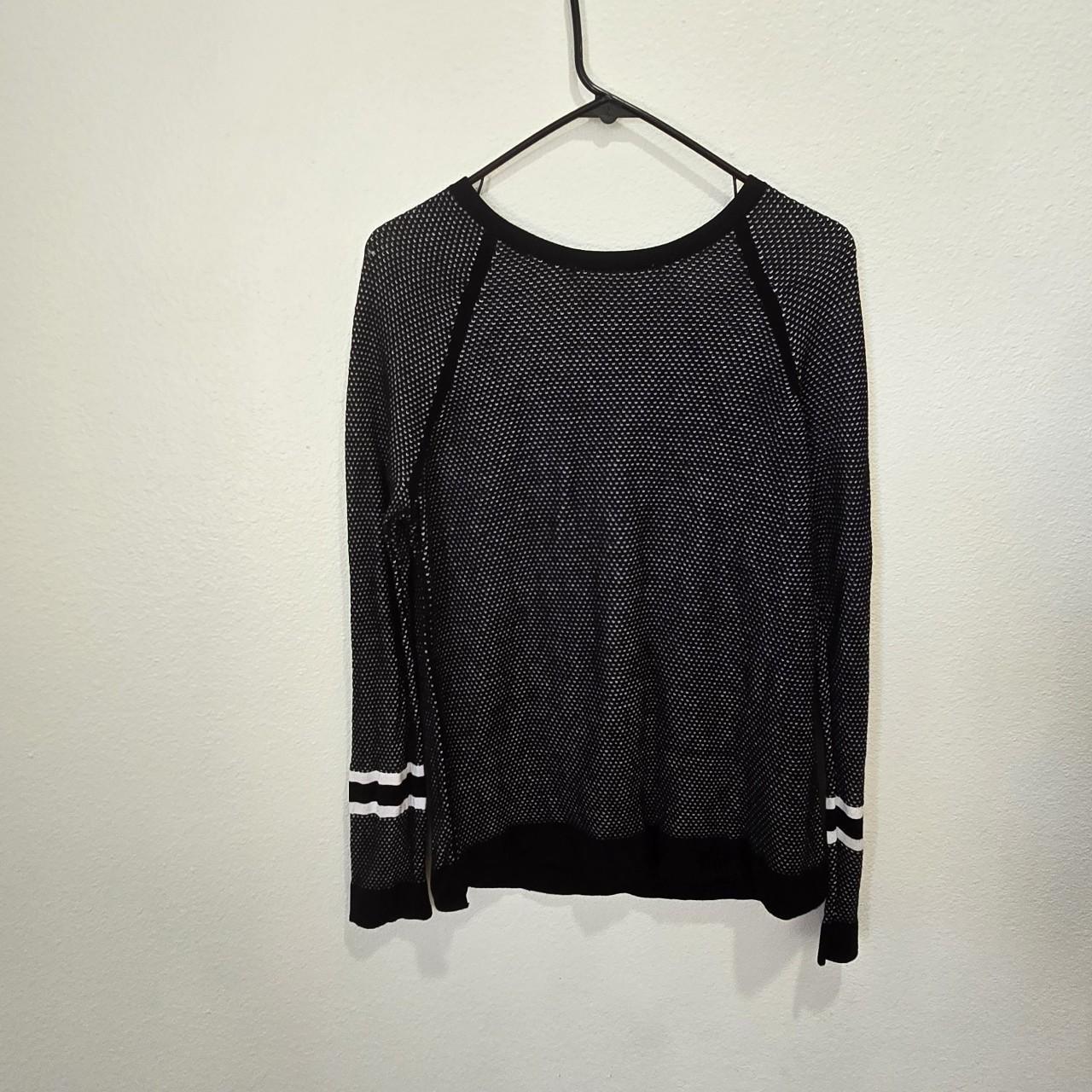 item listed by elsi1081