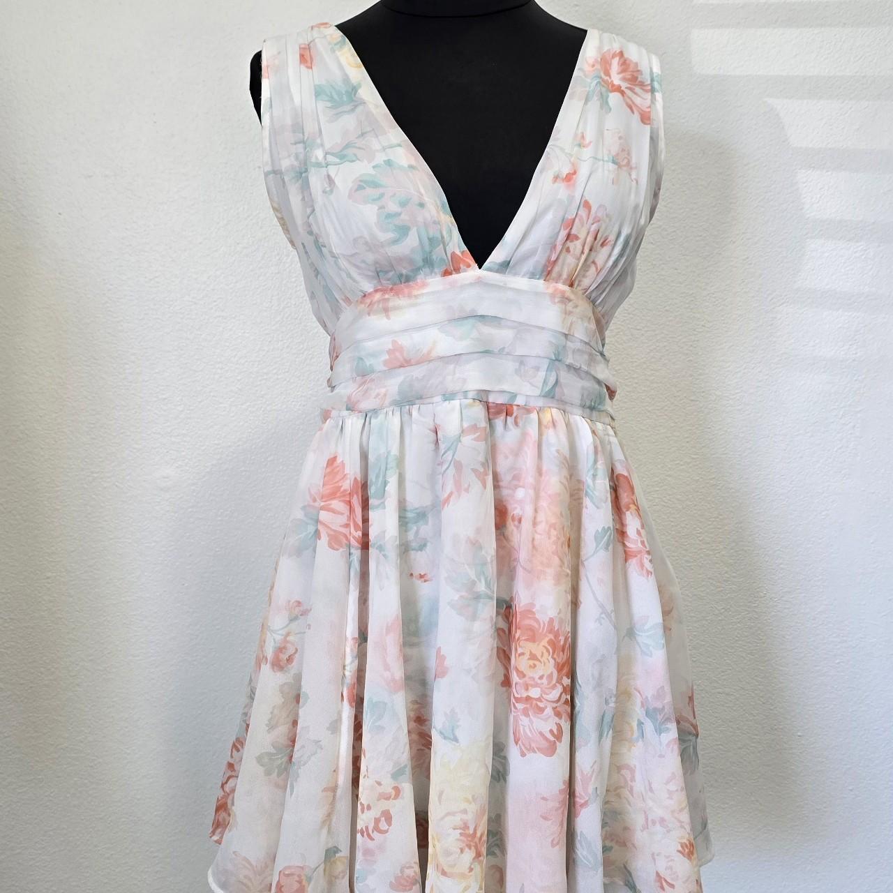 item listed by elsi1081