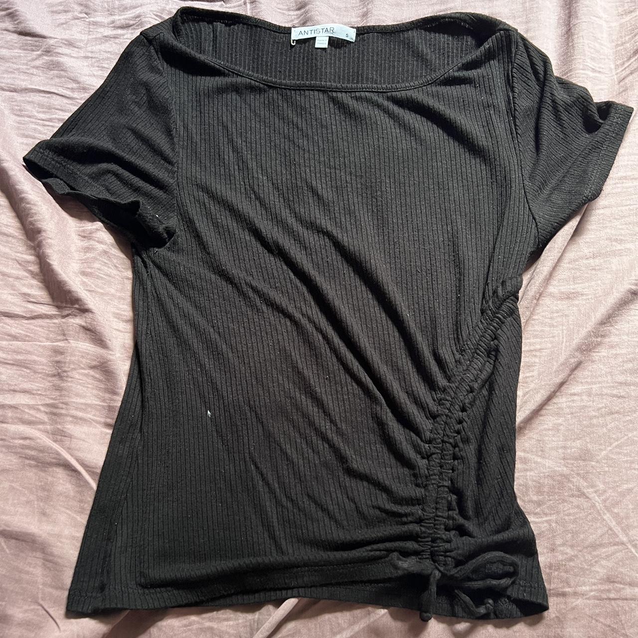 This is a shirt from Hollister Women's size - Depop