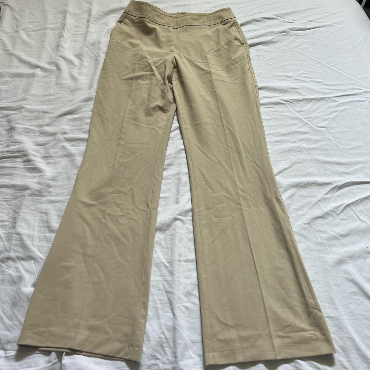 Vintage Hennes women’s khaki pants, I believe... - Depop