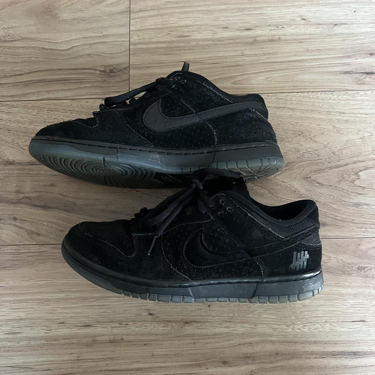 undefeated dunks retail