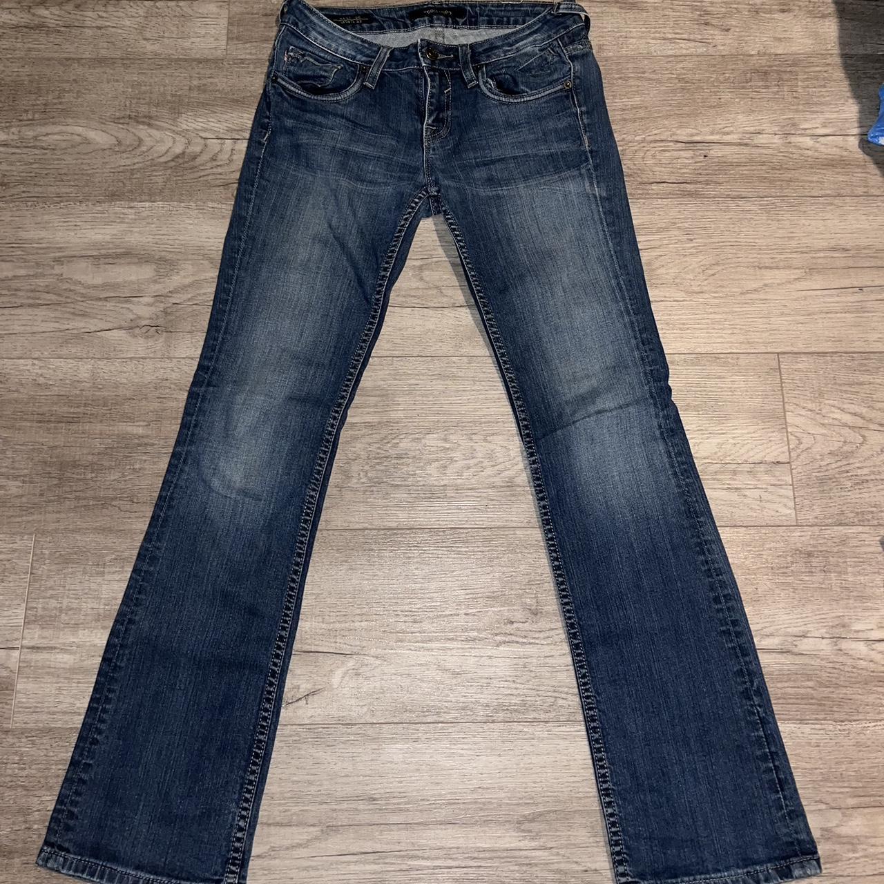 Vigoss size 26 length 32 low waisted jeans Depop
