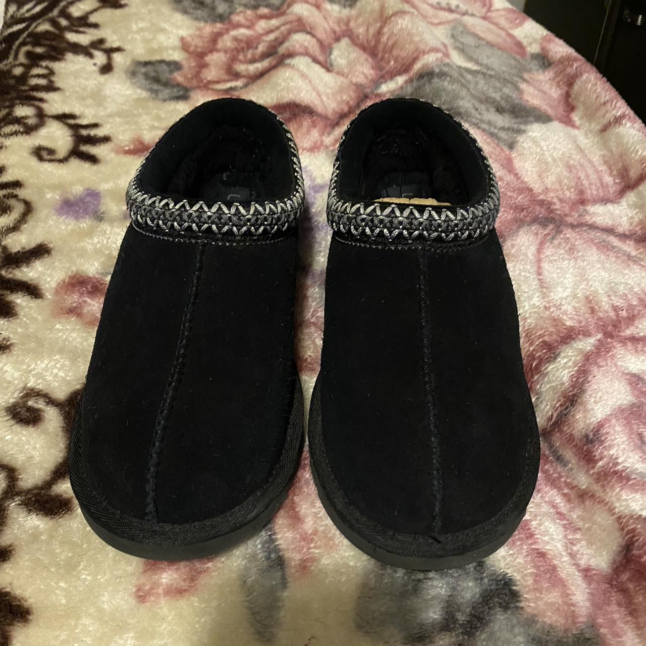 PLEASE MESSAGE BEFORE BUYINGGG Black Tasman Uggs Depop   P0 