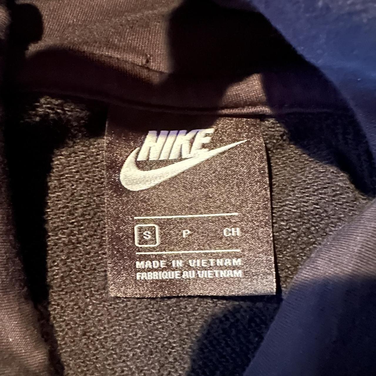 NIKE hoodie! Barley worn Good condition - Depop