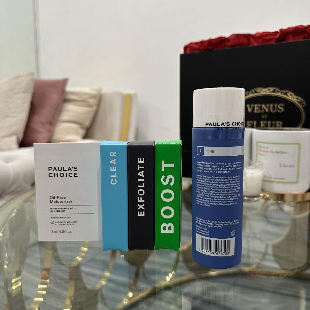Paulas choice skincare set comes with the : RESIST... - Depop