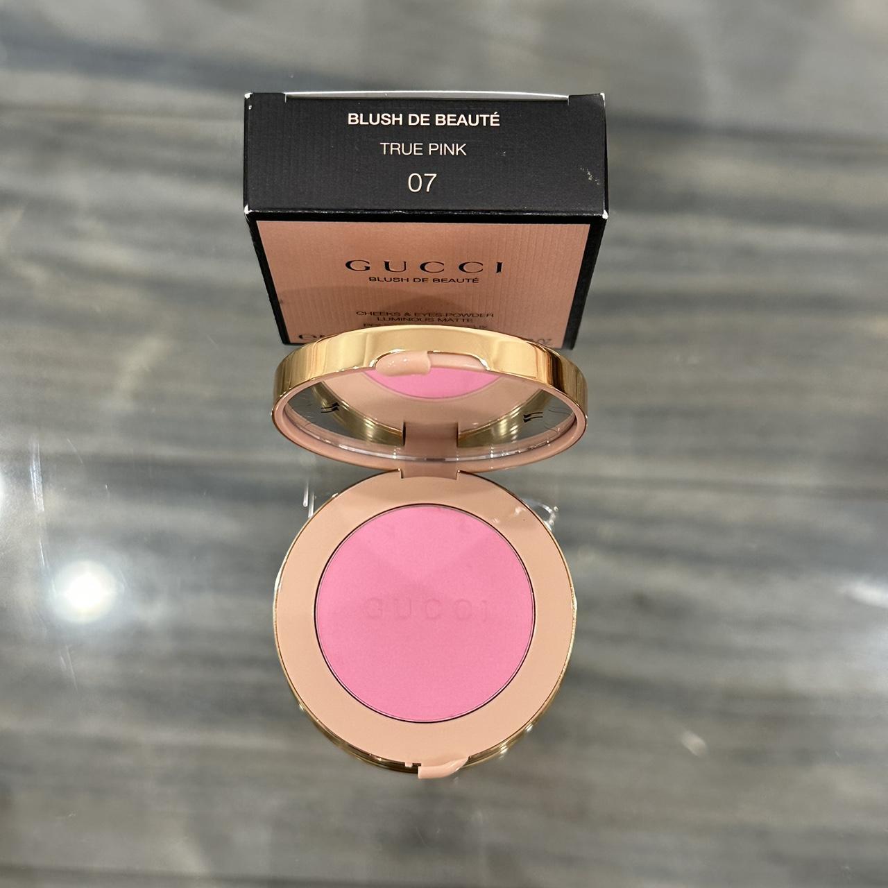 Gucci Luminous Matte Beauty Blush In Shade 07 Depop