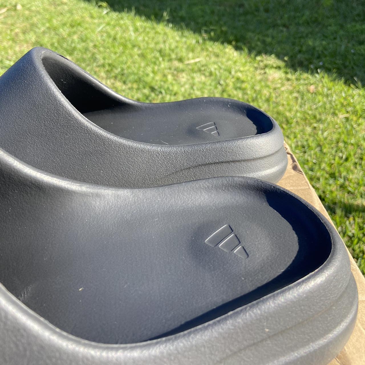 yeezy foam slides walmart
