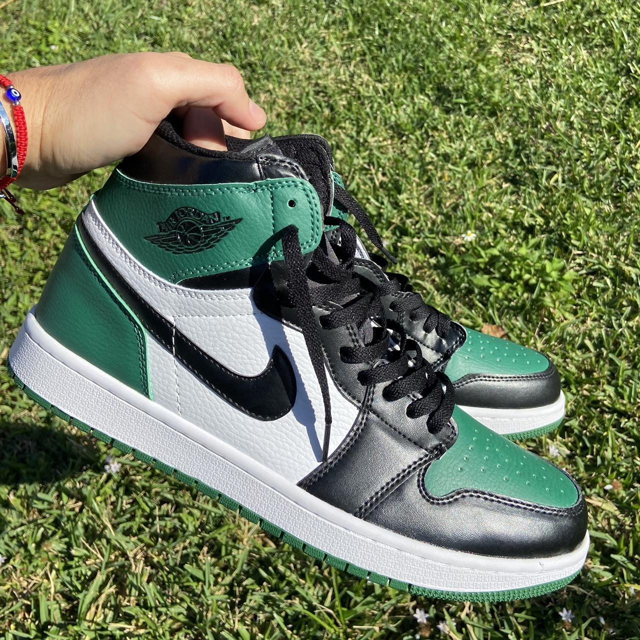 retro 1 green pine