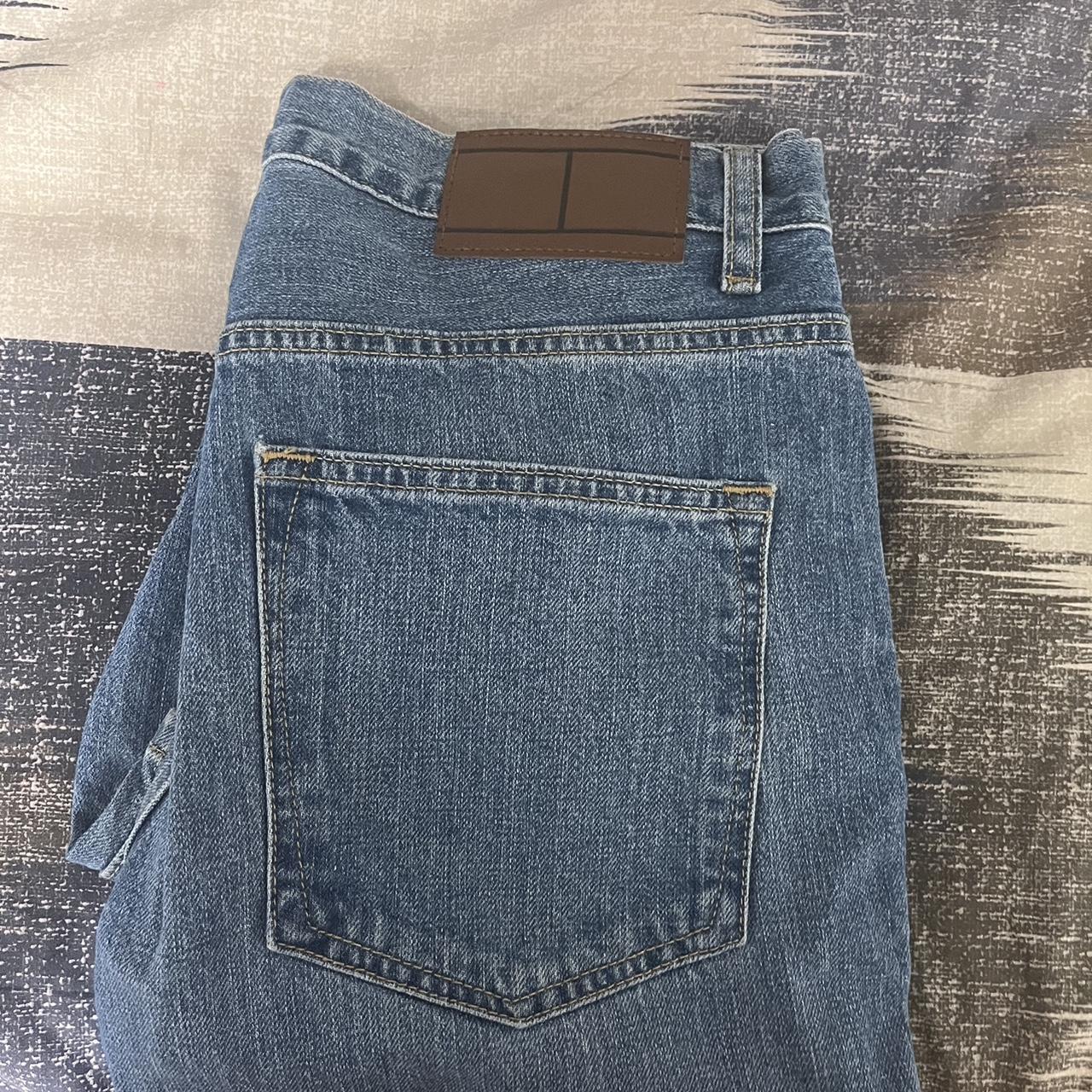 Tommy Hilfiger Jeans Size slime 32 x 30 #jeans... - Depop