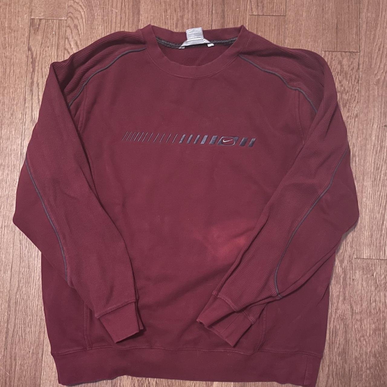 Nike y2k 2000 pull over sweater with center nike Depop