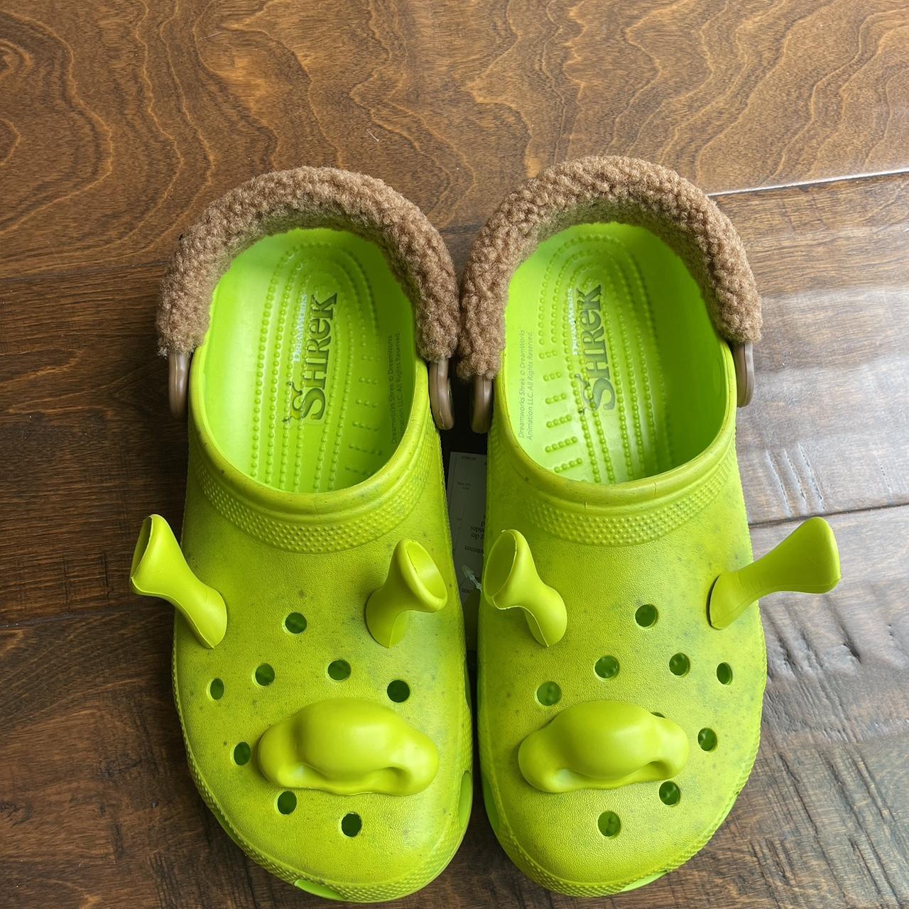 Crocs SHREK Classic Clog Lime Punch Men Size 10/W12 Confirmed