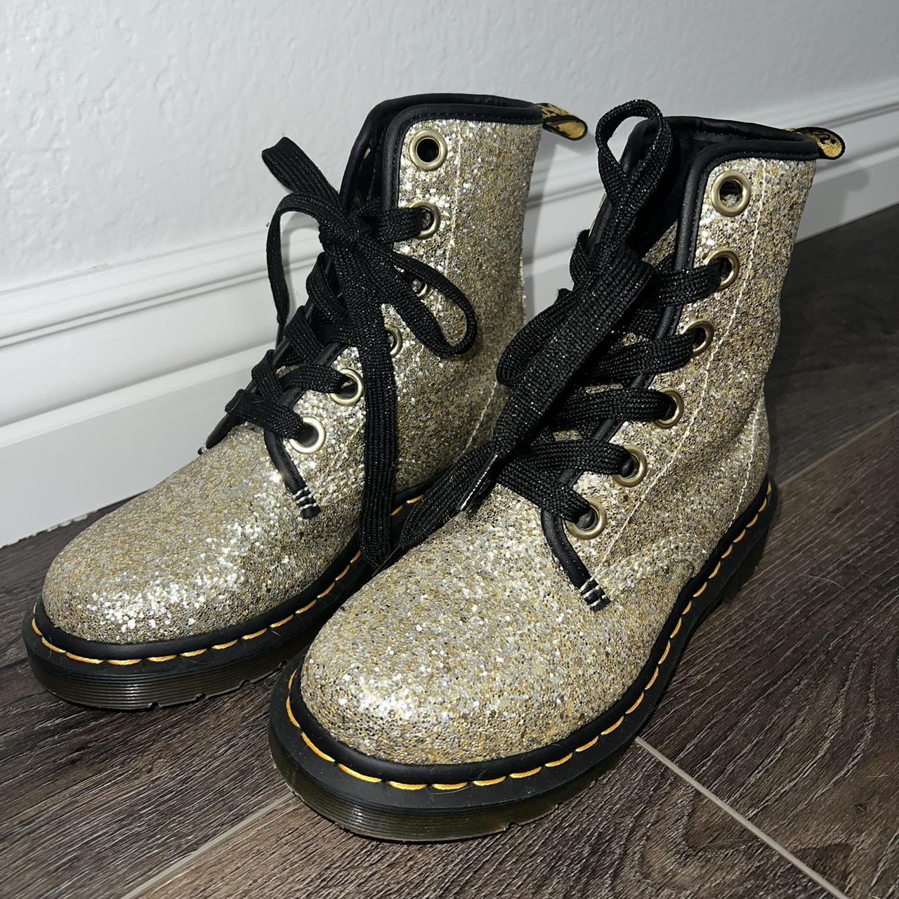 Doc martens hotsell gold glitter