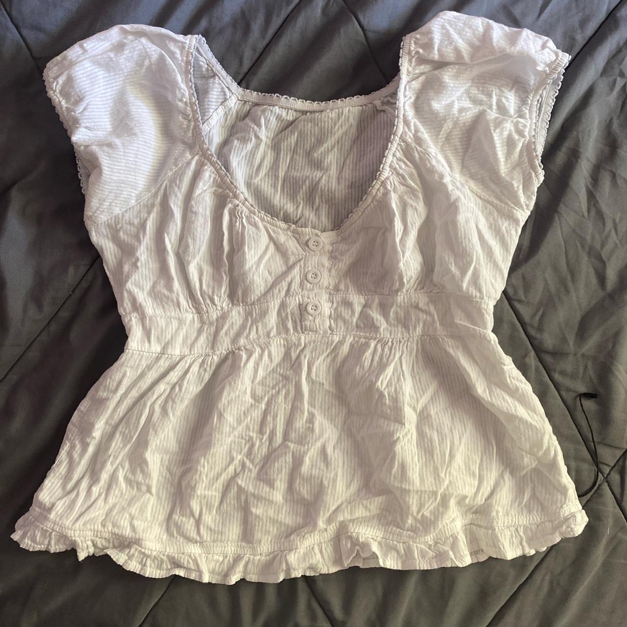 Brandy Blair cotton ruffle top Wrinkled but could be... - Depop