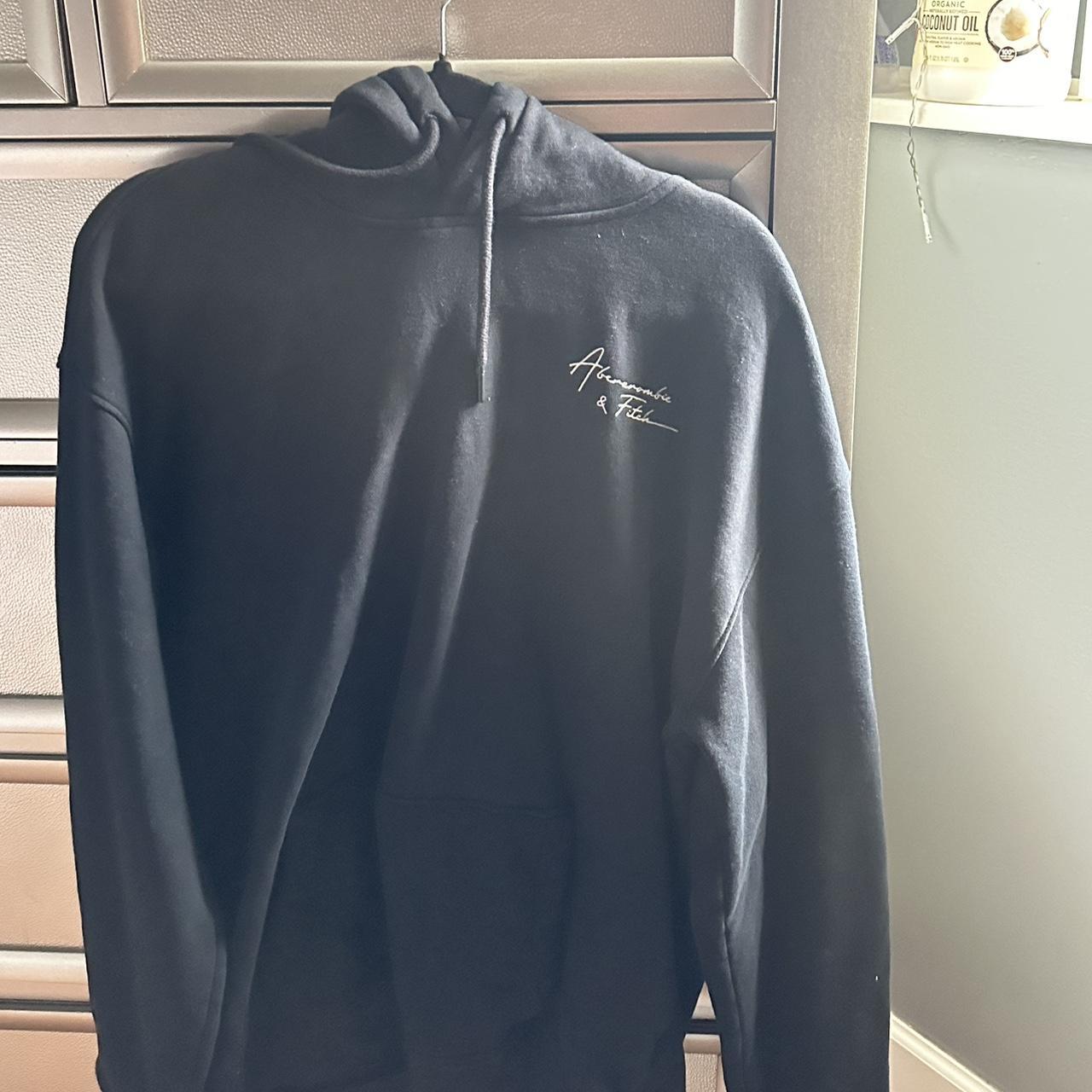 Abrecrombie & Fitch hoodie size large - Depop