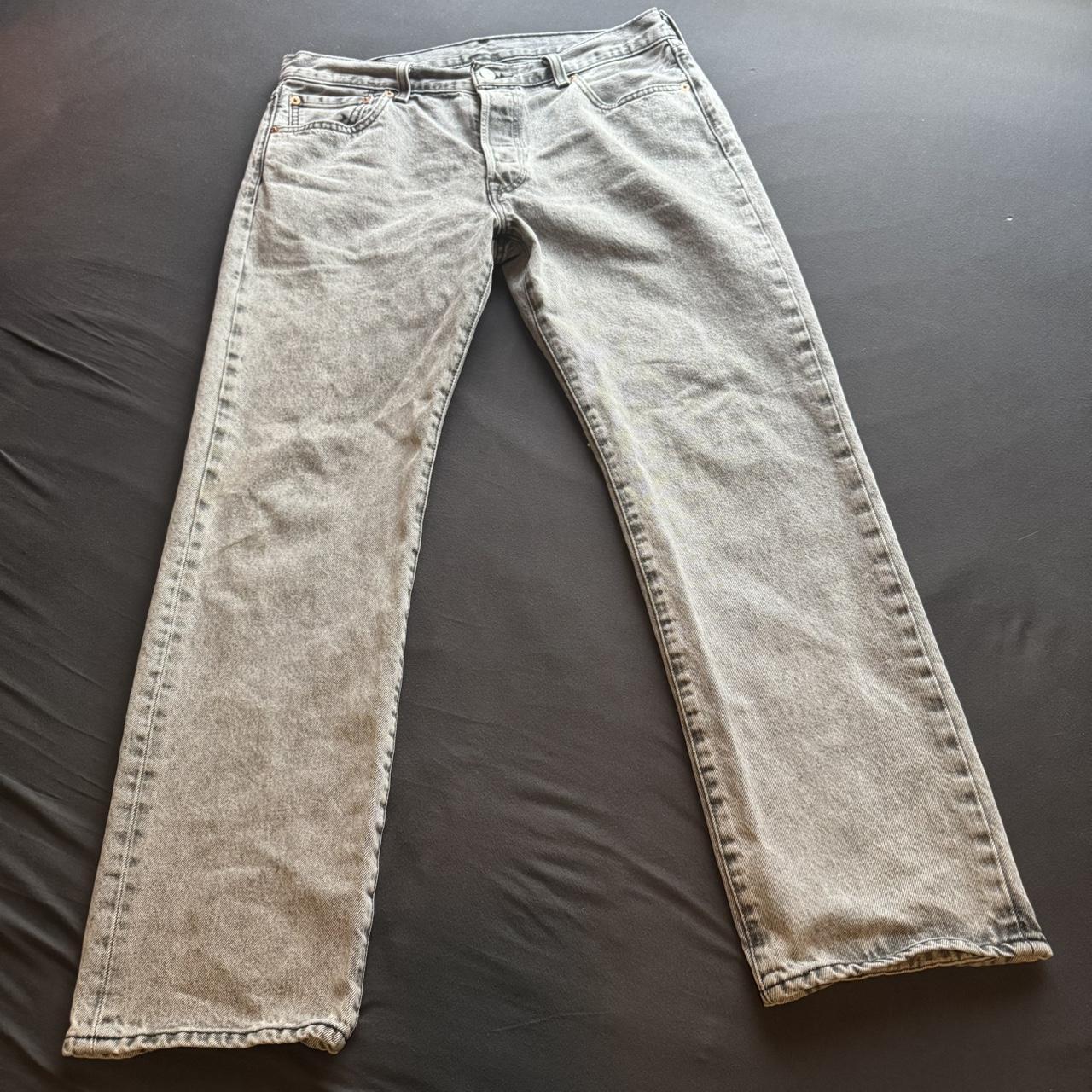 item listed by 2hands1kyle