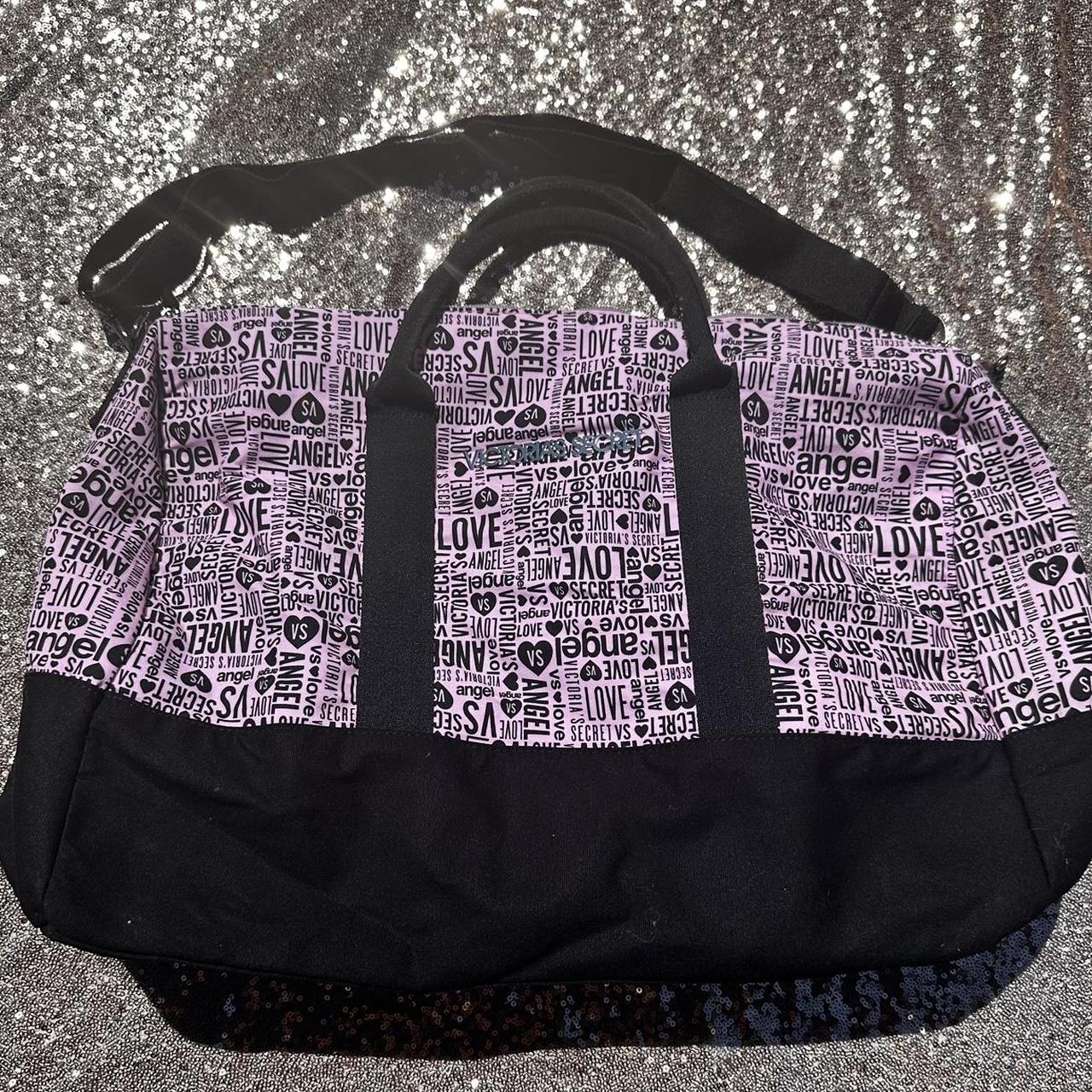 Victoria's Secret pink duffle bag New Large 20 by - Depop