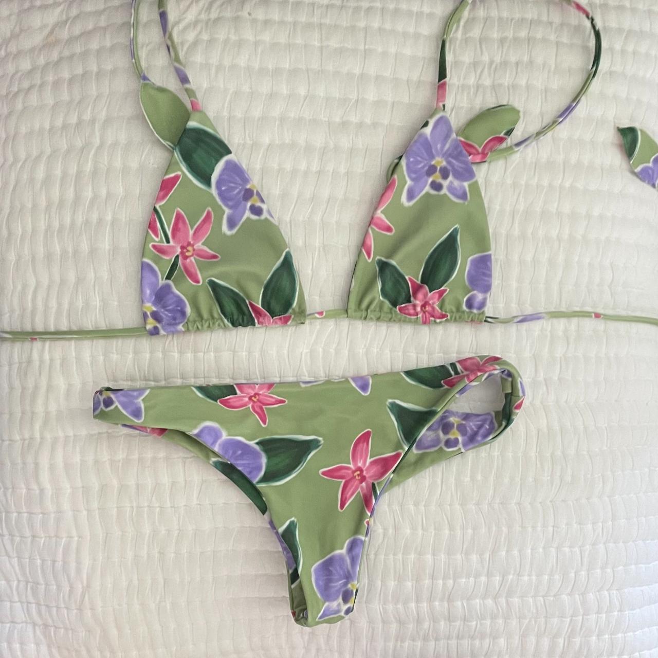 benoa swim garden isle set! hina x mariko size... - Depop