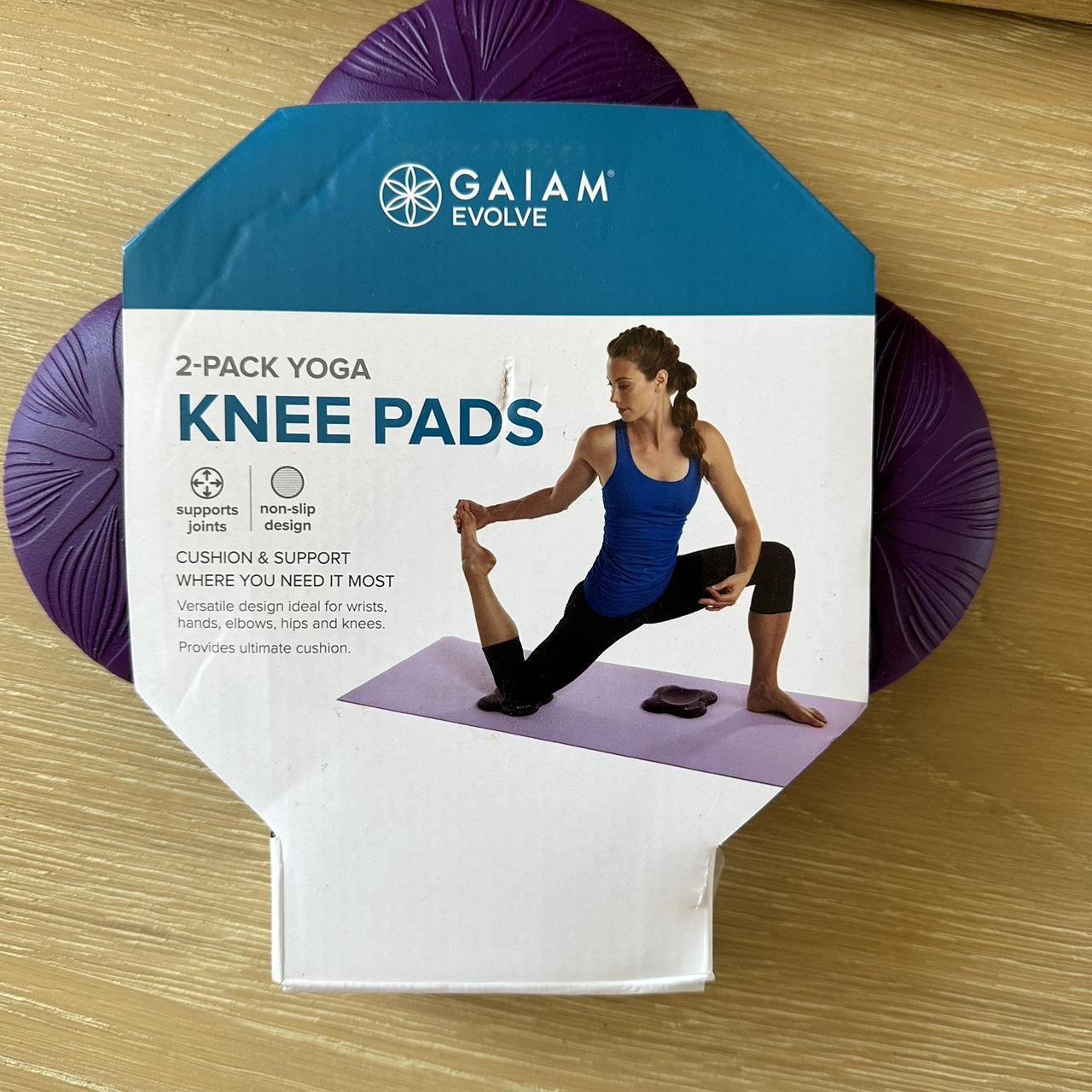 Gaiam yoga knee pads Depop