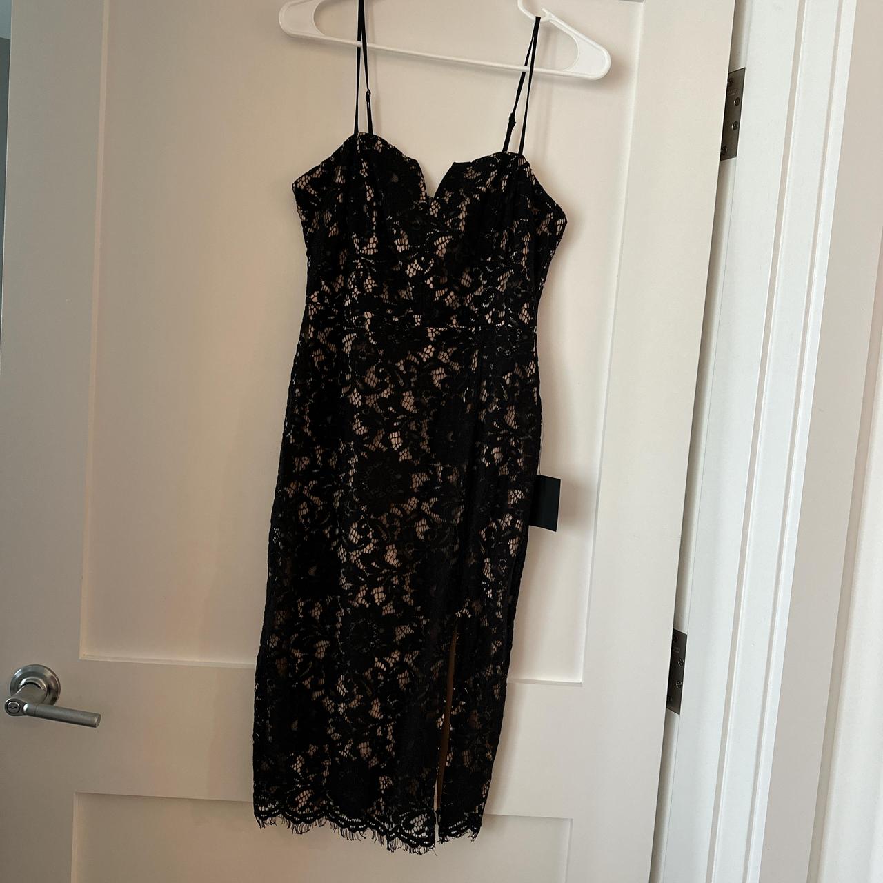 item listed by sqliew