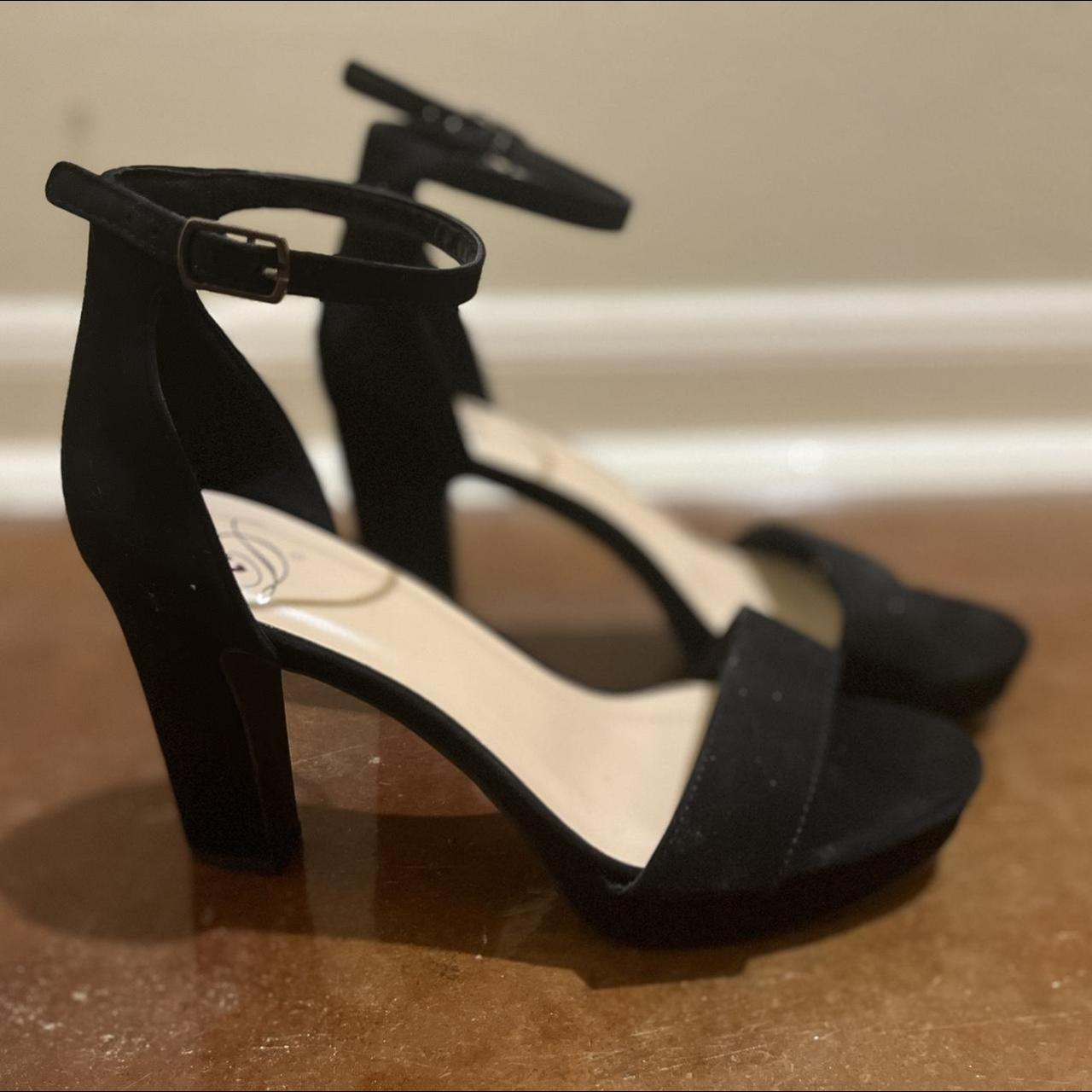 Size 1 store block heels