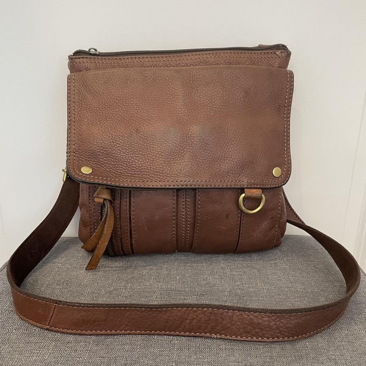 Fossil morgan 2024 traveler crossbody