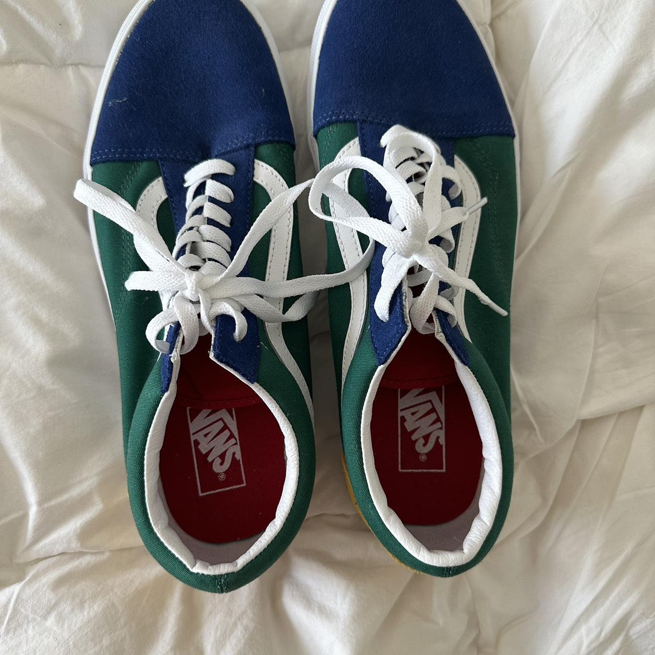 Yacht club vans size hot sale 7