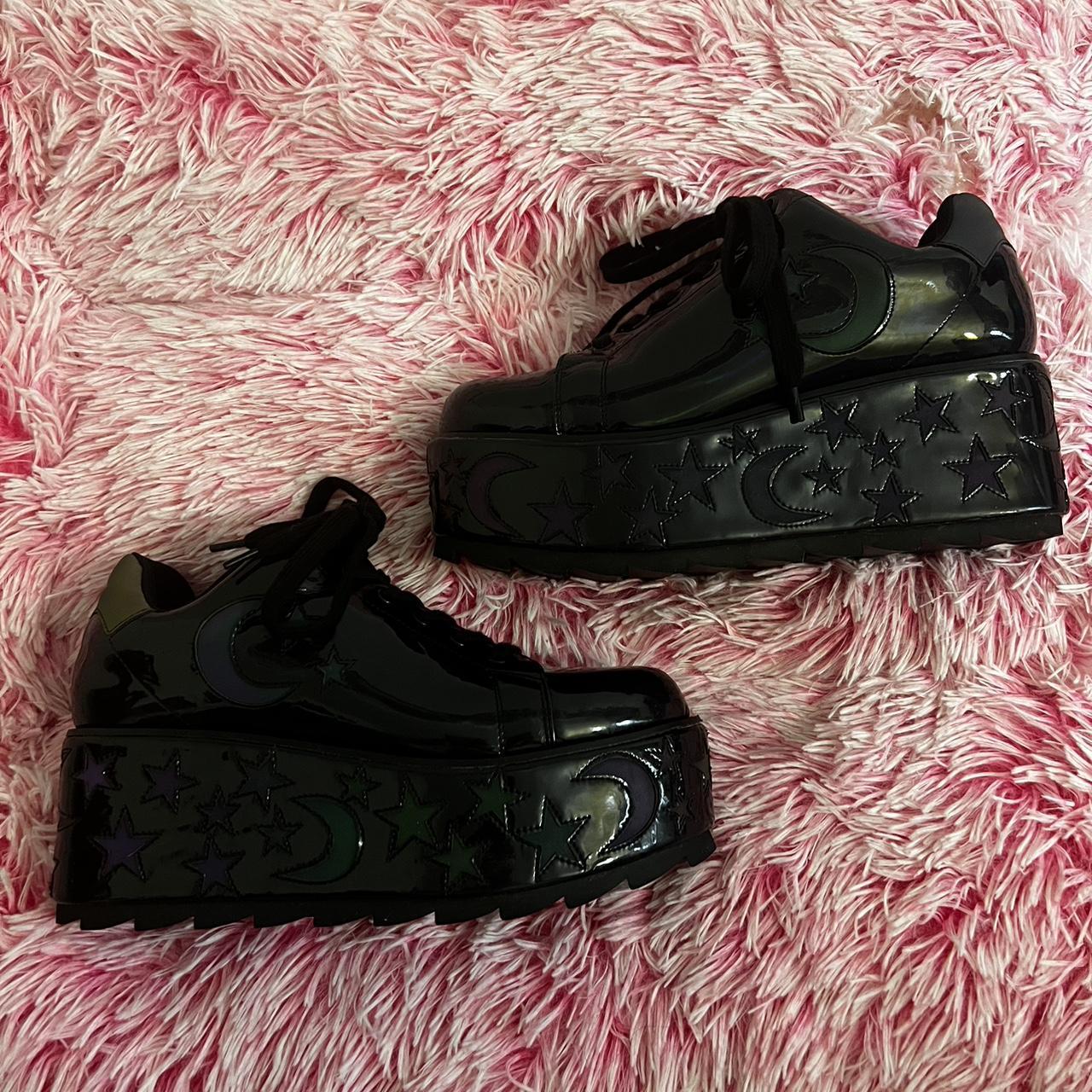 item listed by 90s4eva