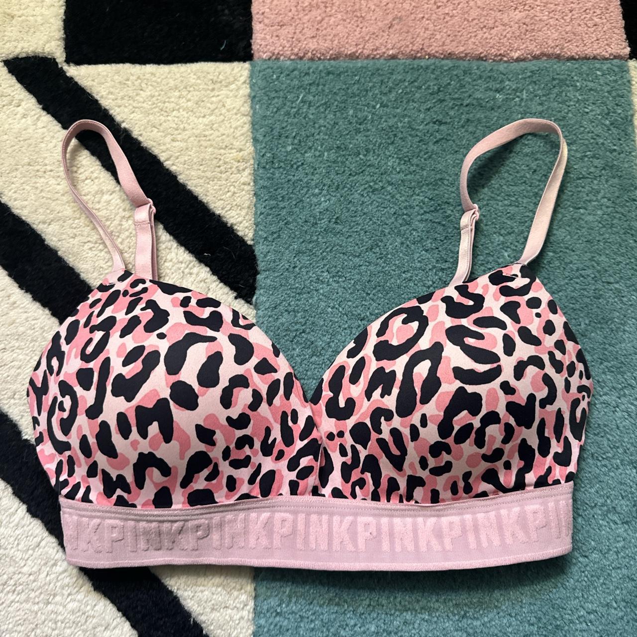 Victoria's Secret Pink Women's Wear Everywhere wire Less Push Up