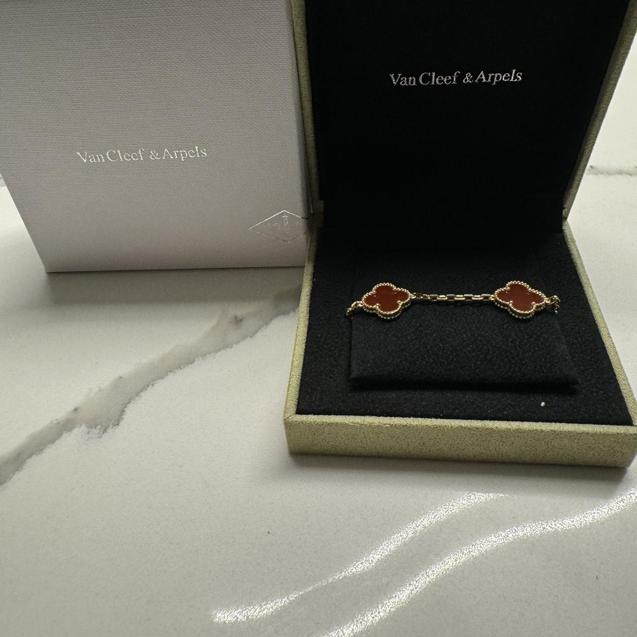 Van cleef deals bracelet second hand