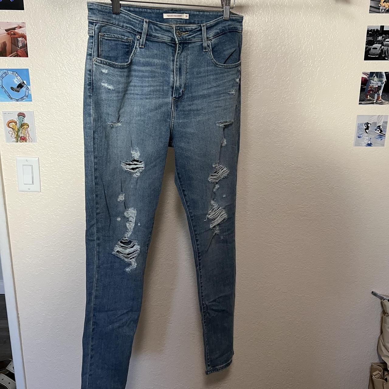 Size 31 levi jeans on sale