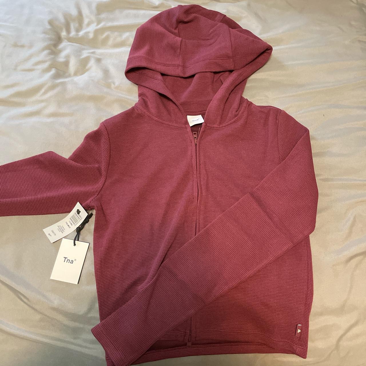 Lululemon Scuba Full zip VS Aritzia TNA Perfect Zip 