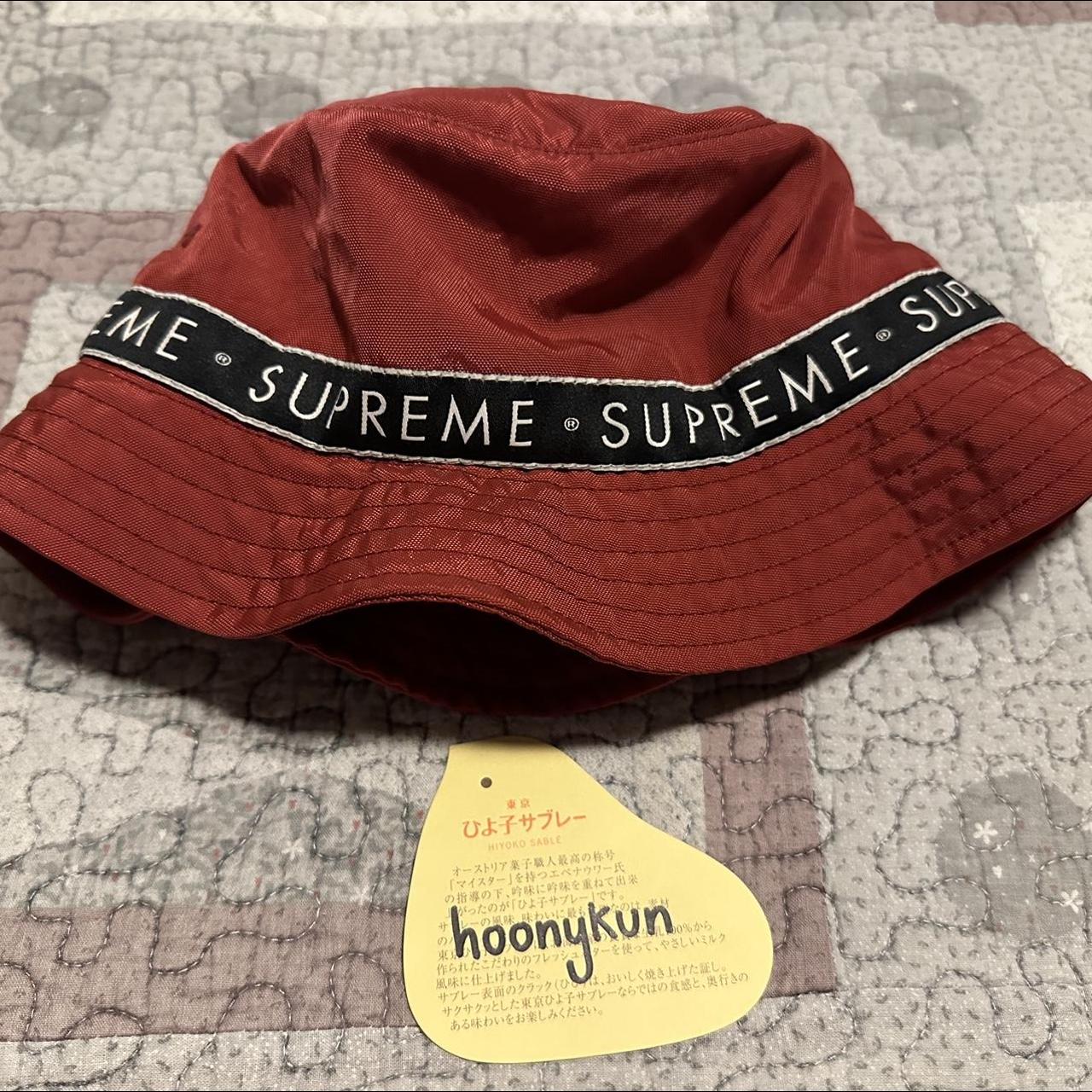 Supreme red bucket outlet hat